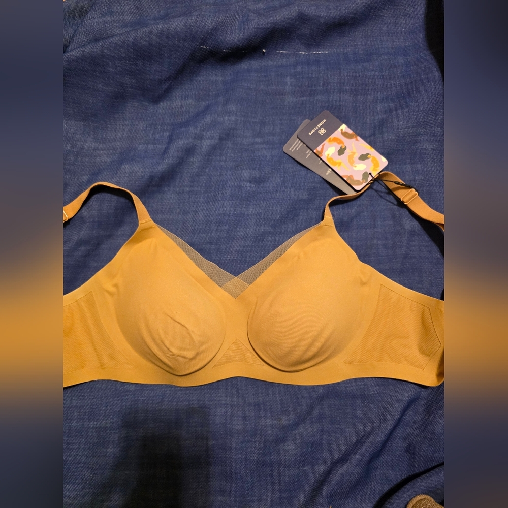 Honeylove CrossOver V-Neck Bra best-selling wireless bra Size 34B/C (S)